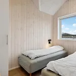 3 Bedroom Lovely In *