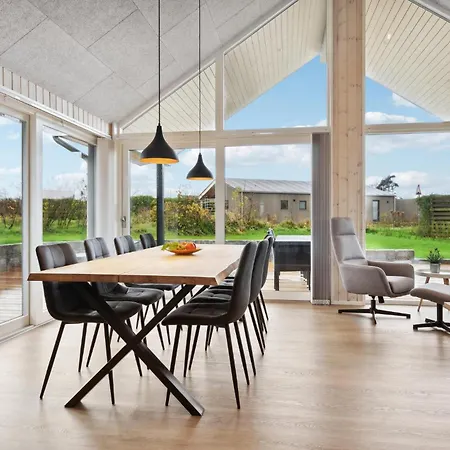 3 Bedroom Lovely In * 보겐세