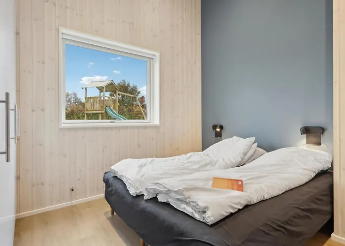 3 Bedroom Lovely In Bogense