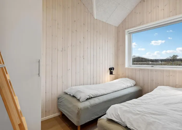 3 Bedroom Lovely In *