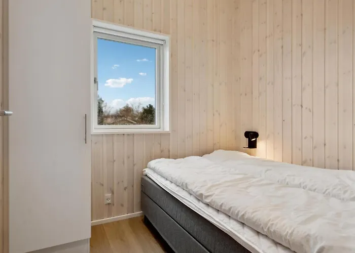 Σπίτι διακοπών 3 Bedroom Lovely In